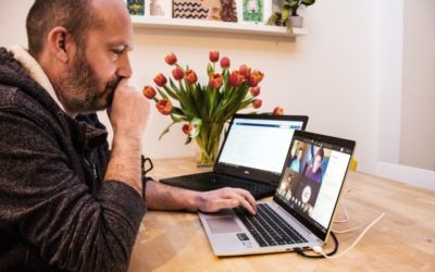 Gentse gemeenteraad vergadert vanuit keukens en woonkamers